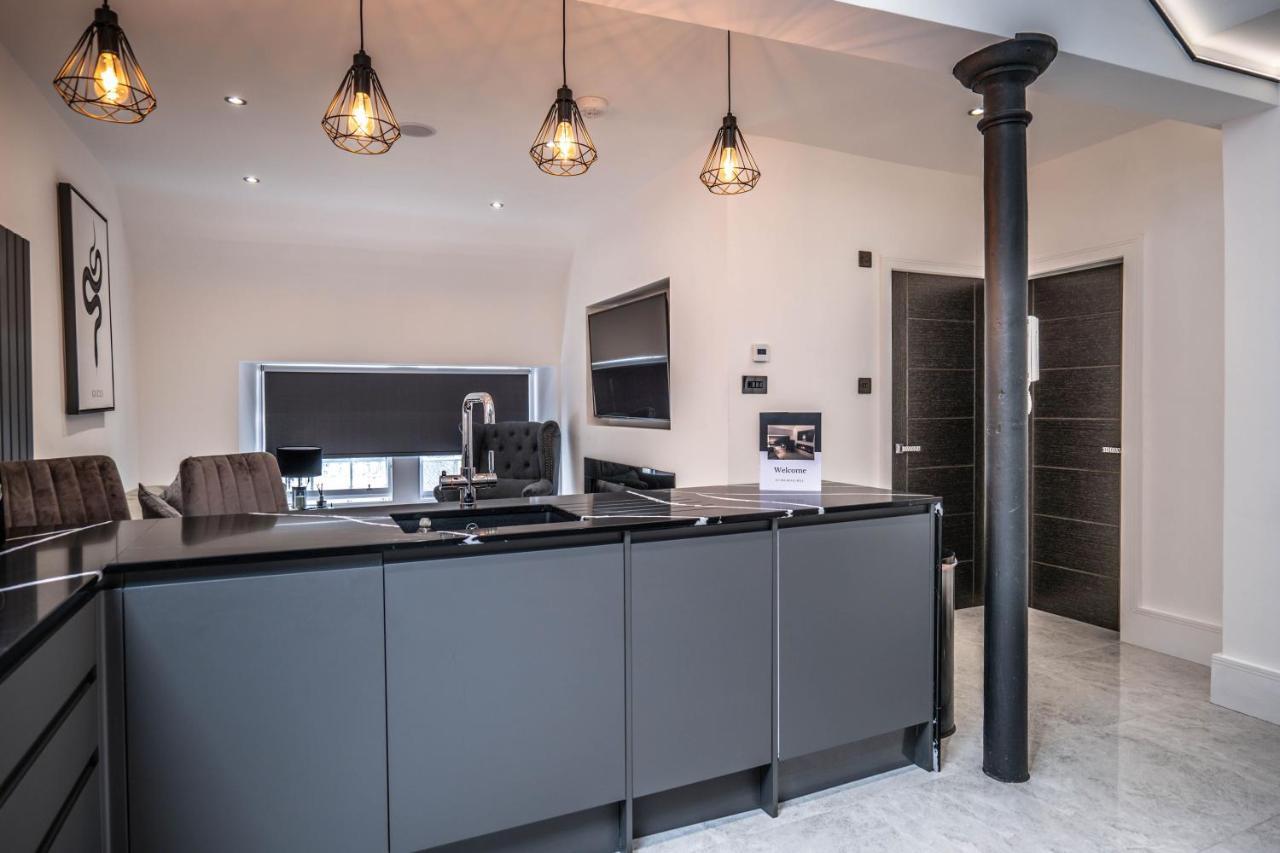 Luxury Royal Mile Boutique 2Bedroom Apartment Edinburgh Exterior photo